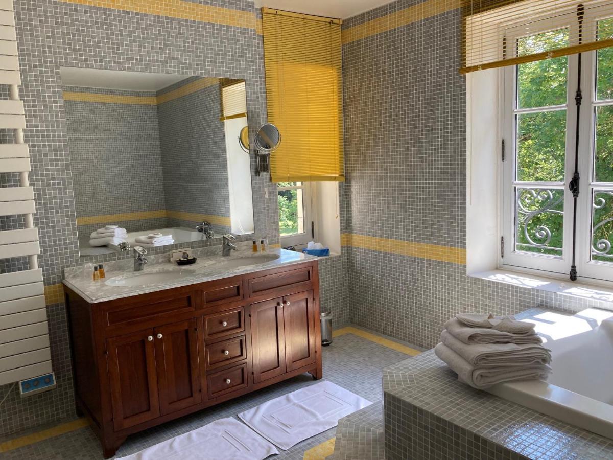 Chateau De Re Le Petit-Pressigny 外观 照片